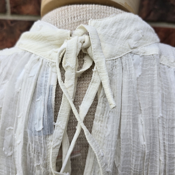 ASOS DESIGN Top High Neck Sheer Boho Textured Cream Material Tie Size 8 - Picture 9 of 16